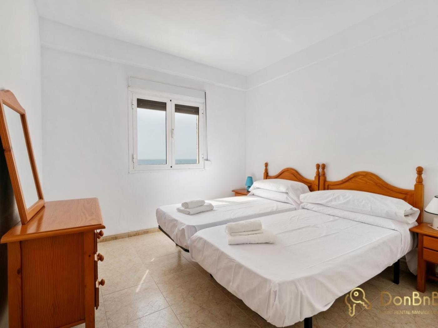Apartamento Con Piscina En La Primera Linea De Playa De Fuengirola Rom bilde