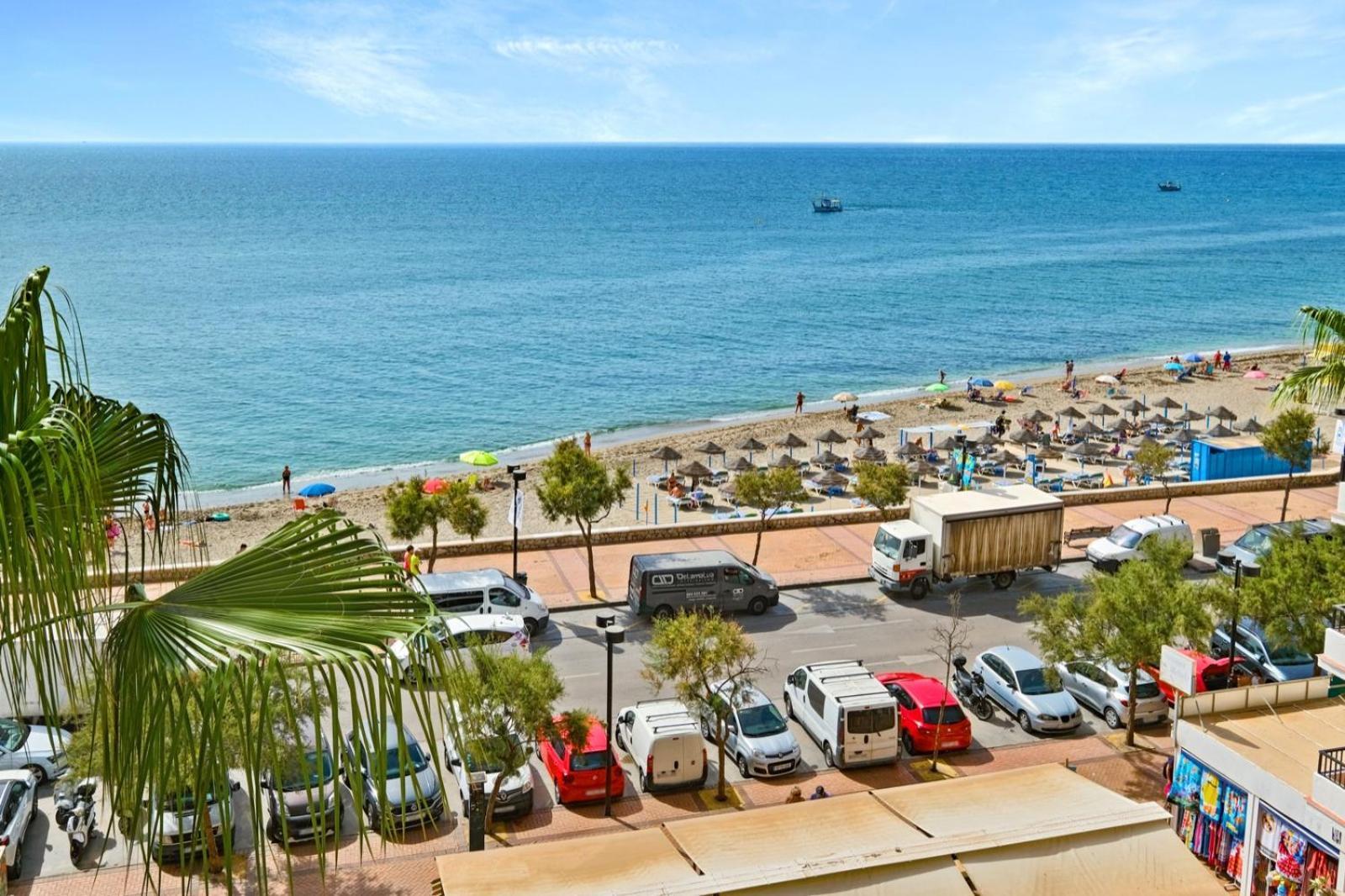Apartamento Con Piscina En La Primera Linea De Playa De Fuengirola Eksteriør bilde